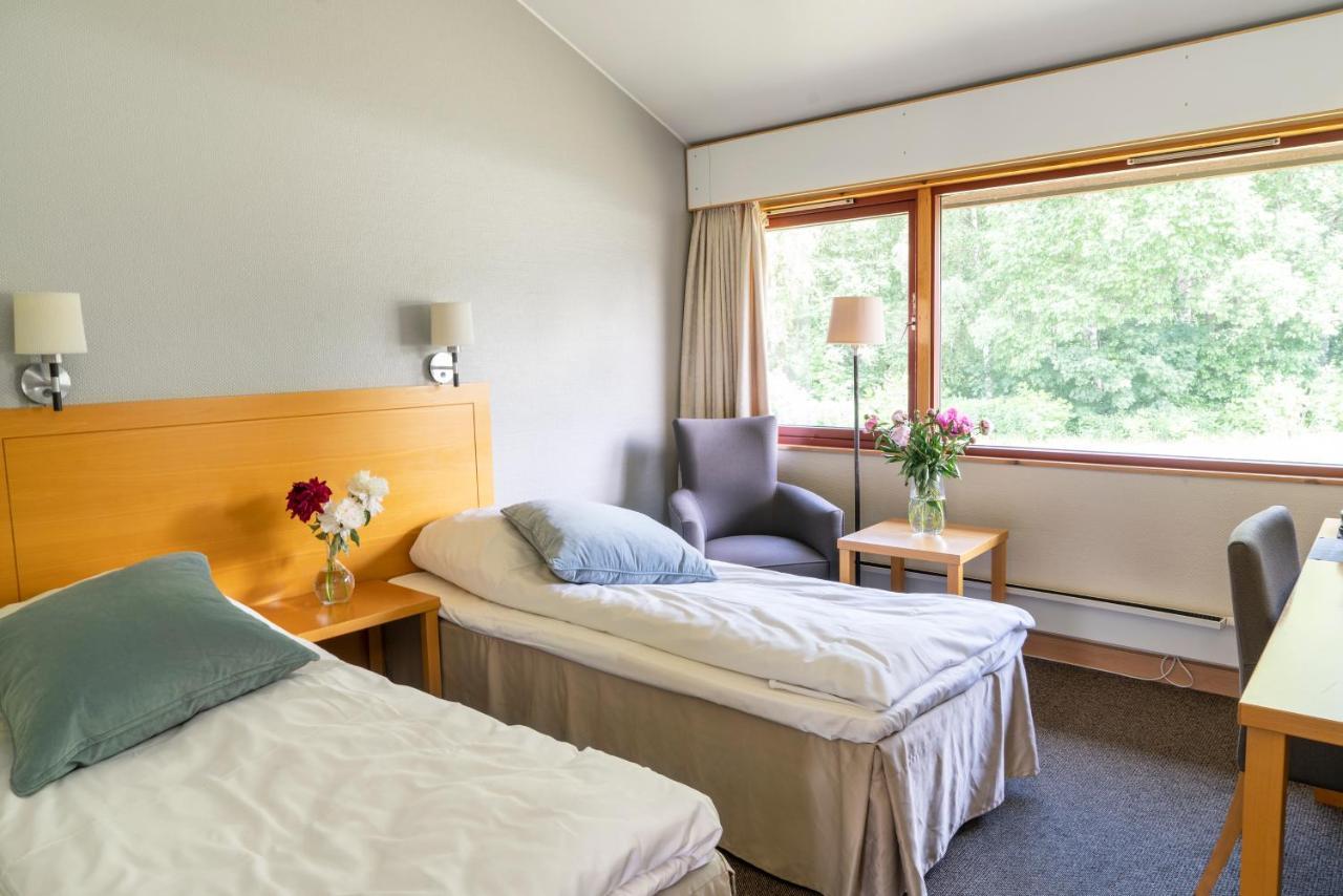 Thorbjornrud Hotell Jevnaker Buitenkant foto