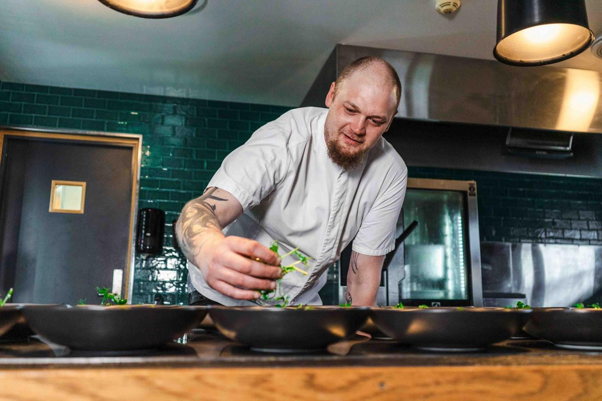 Thorbjornrud Hotell Jevnaker Buitenkant foto