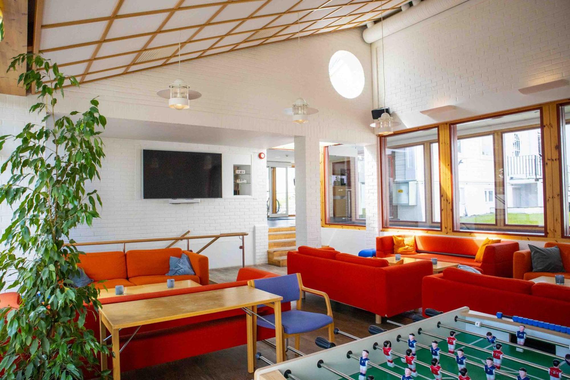 Thorbjornrud Hotell Jevnaker Buitenkant foto